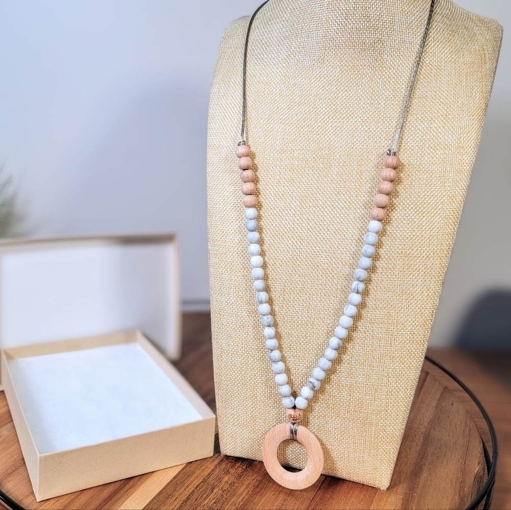 Bella Tunno Teething Necklace Jewelry for Mom and Baby Silicone Beads Breakaway